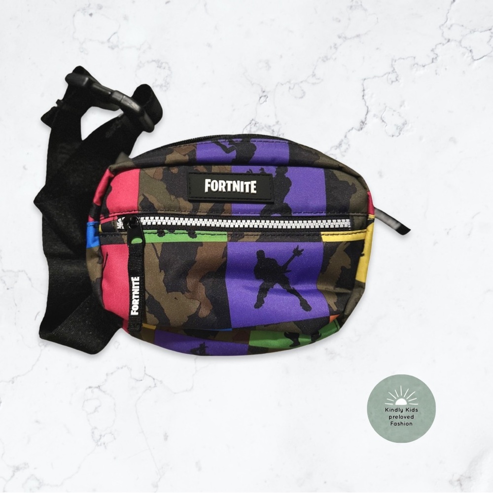 Fortnite colourful | kids and adults adjustable Fanny pack BNWOT